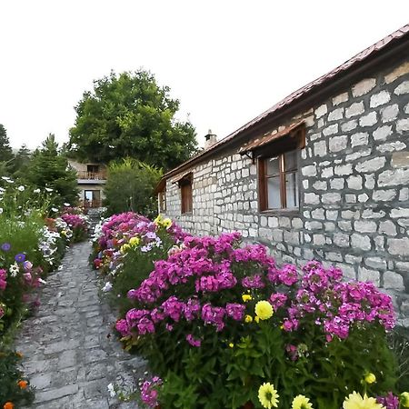 Bed and Breakfast Bujtina Shkodrani Voskopojë Zewnętrze zdjęcie