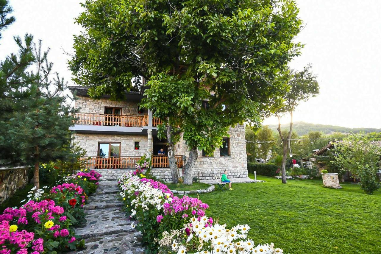 Bed and Breakfast Bujtina Shkodrani Voskopojë Zewnętrze zdjęcie
