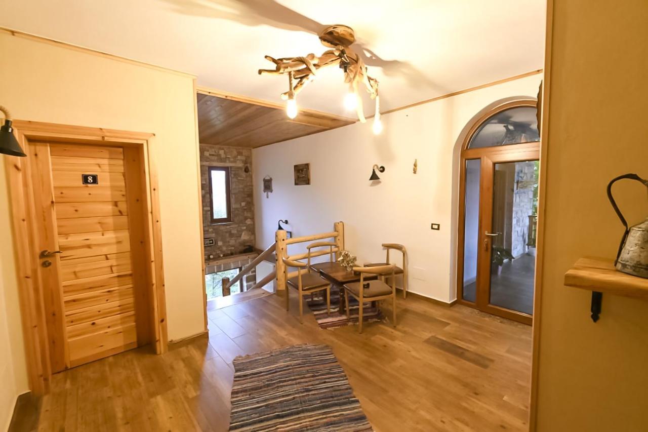 Bed and Breakfast Bujtina Shkodrani Voskopojë Zewnętrze zdjęcie