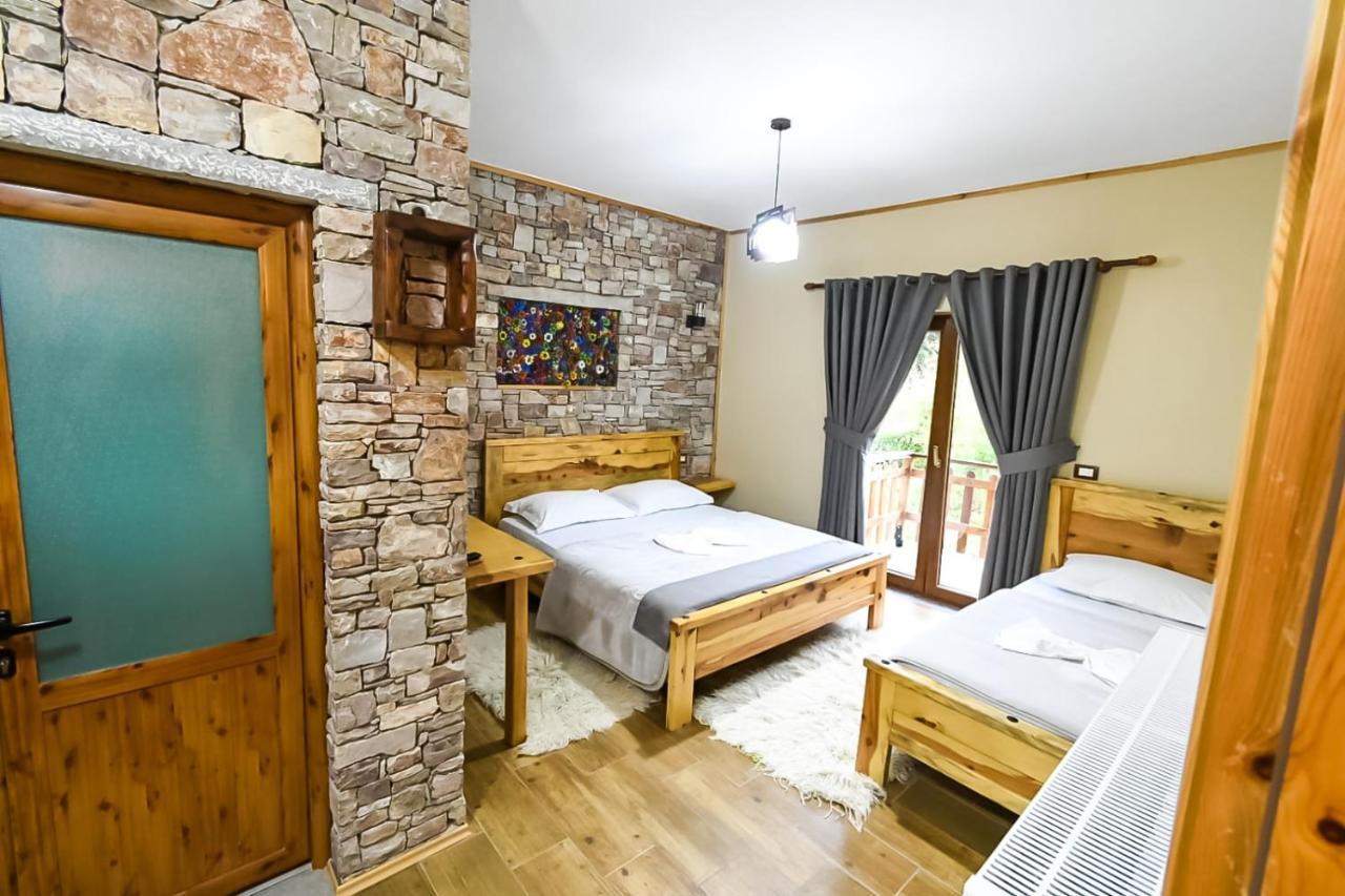 Bed and Breakfast Bujtina Shkodrani Voskopojë Zewnętrze zdjęcie