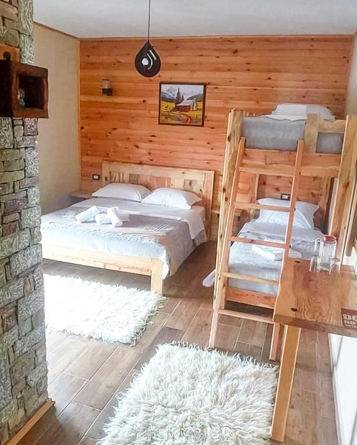 Bed and Breakfast Bujtina Shkodrani Voskopojë Zewnętrze zdjęcie